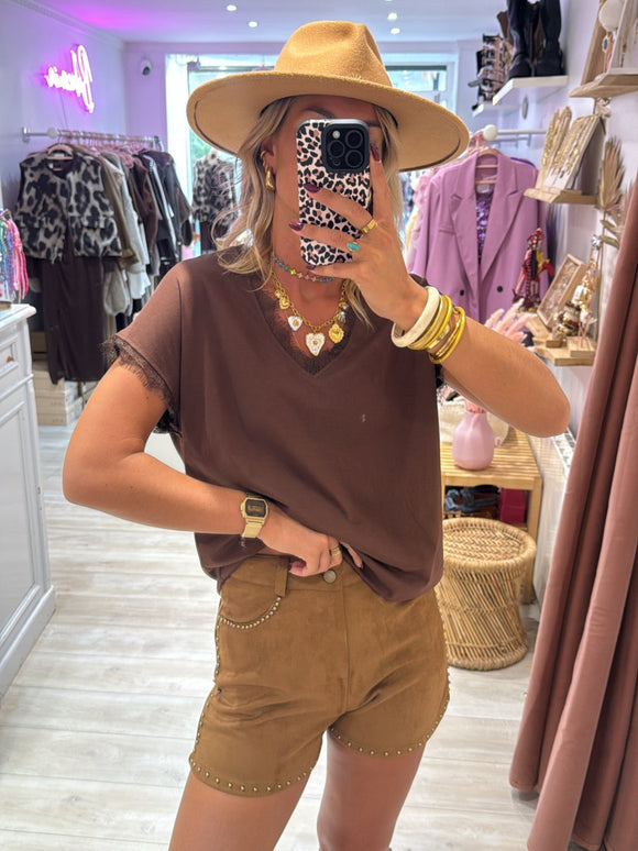 Short Lisa camel