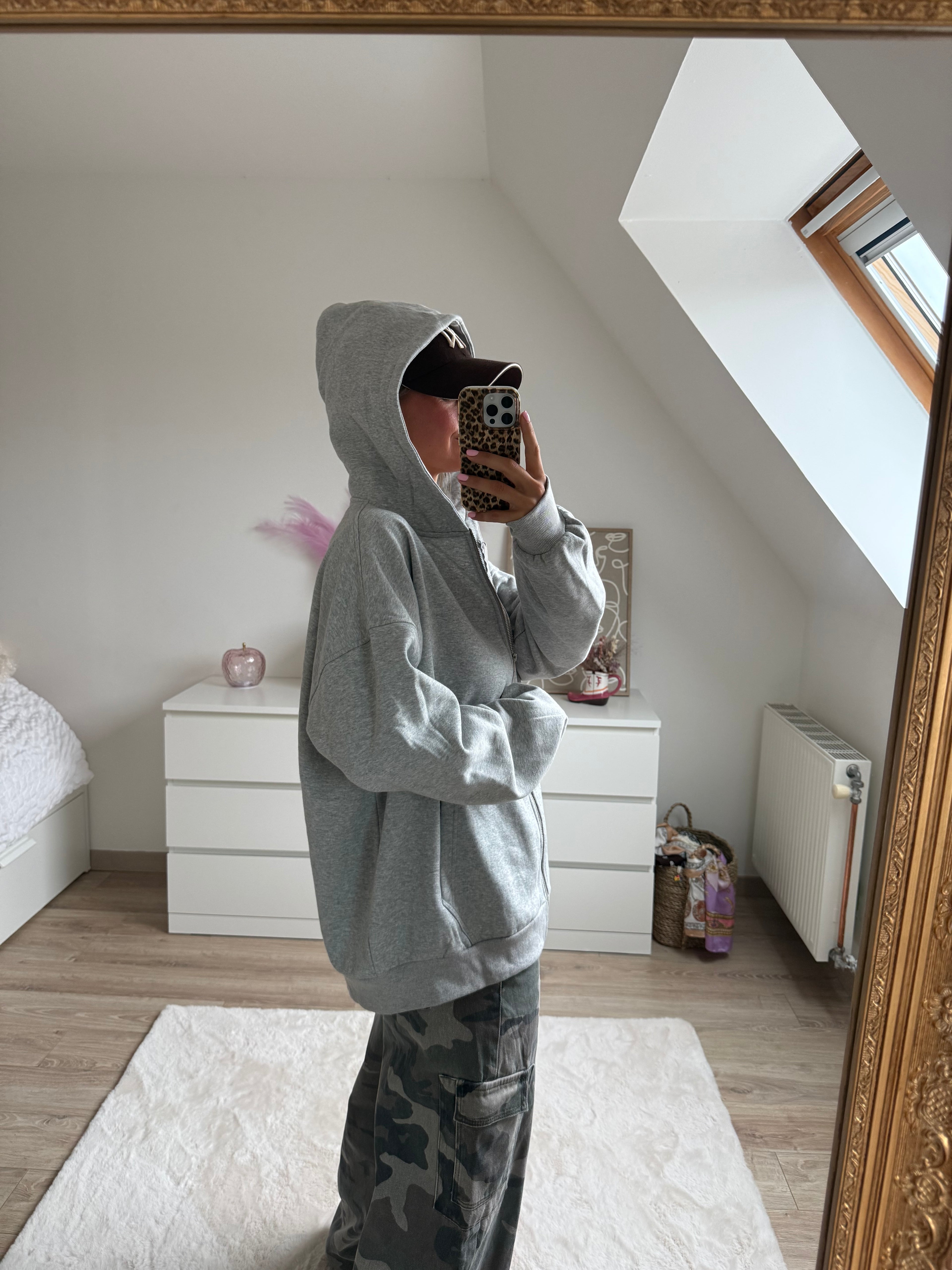Sweat Alix