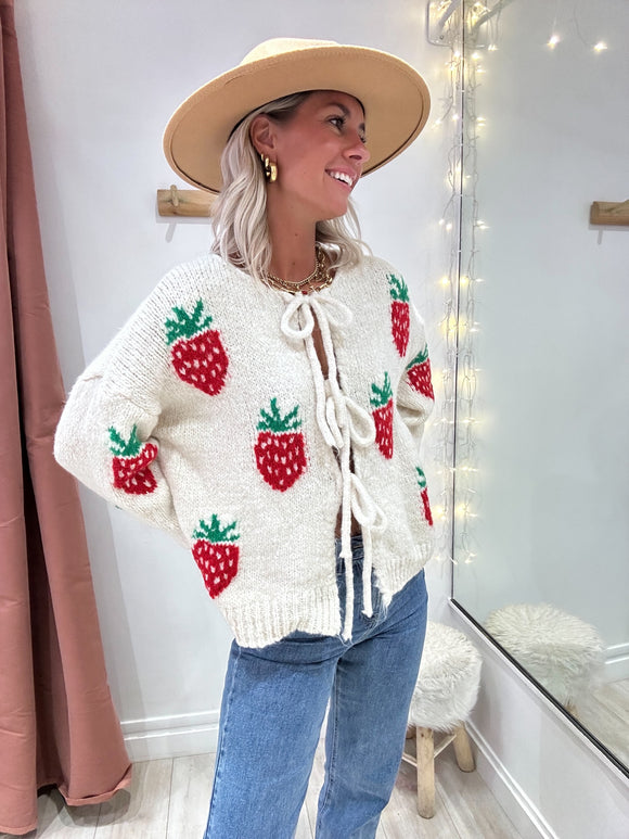 Pull Fraises écru