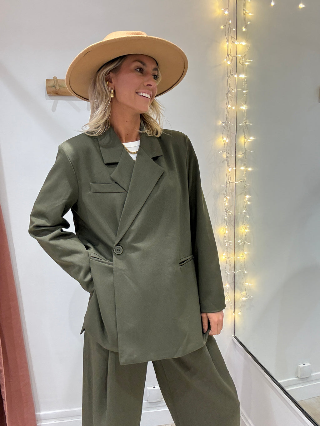Ensemble Emma kaki